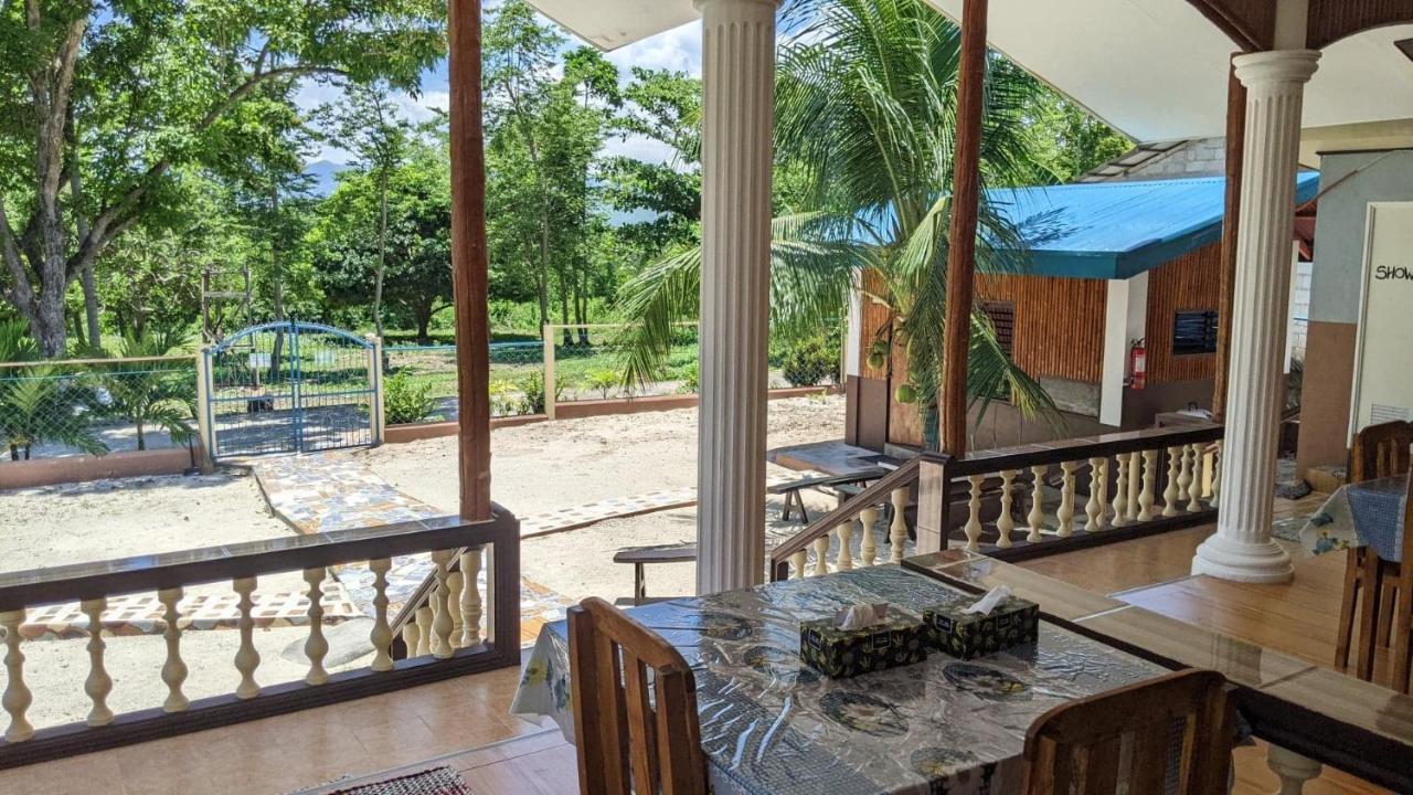 Maya Guest House - Sipaway Island San Carlos  Экстерьер фото