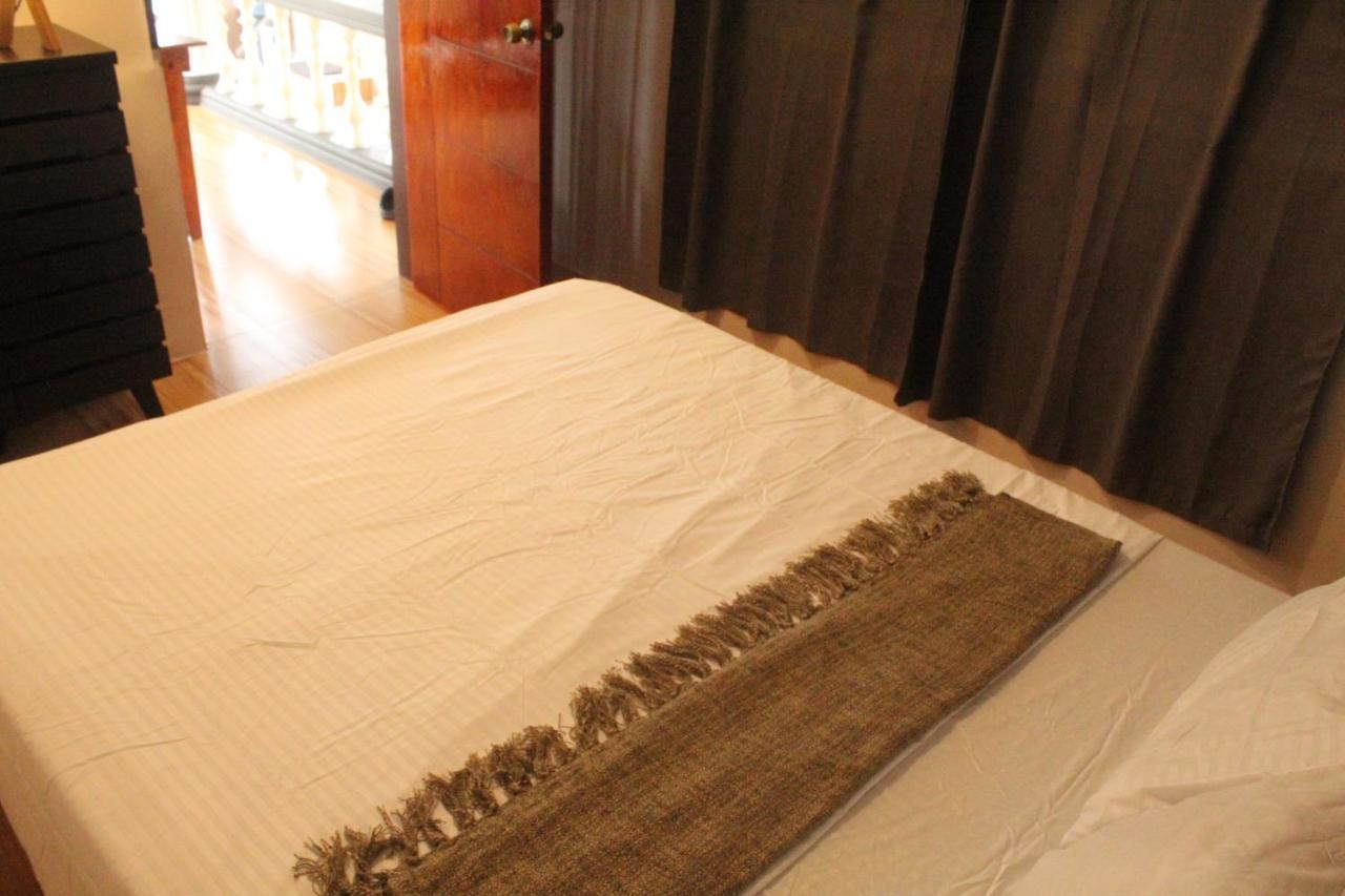 Maya Guest House - Sipaway Island San Carlos  Экстерьер фото